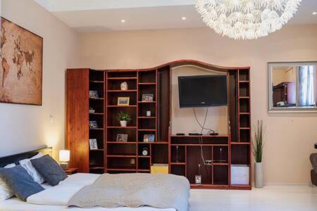 Charming Flat In The Center Lägenhet Budapest Exteriör bild